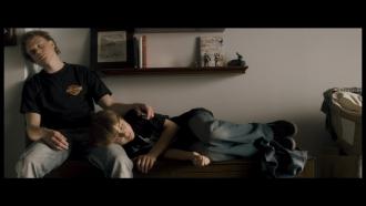 映画|アンダー・ザ・ベッド|Under the Bed (27) 画像